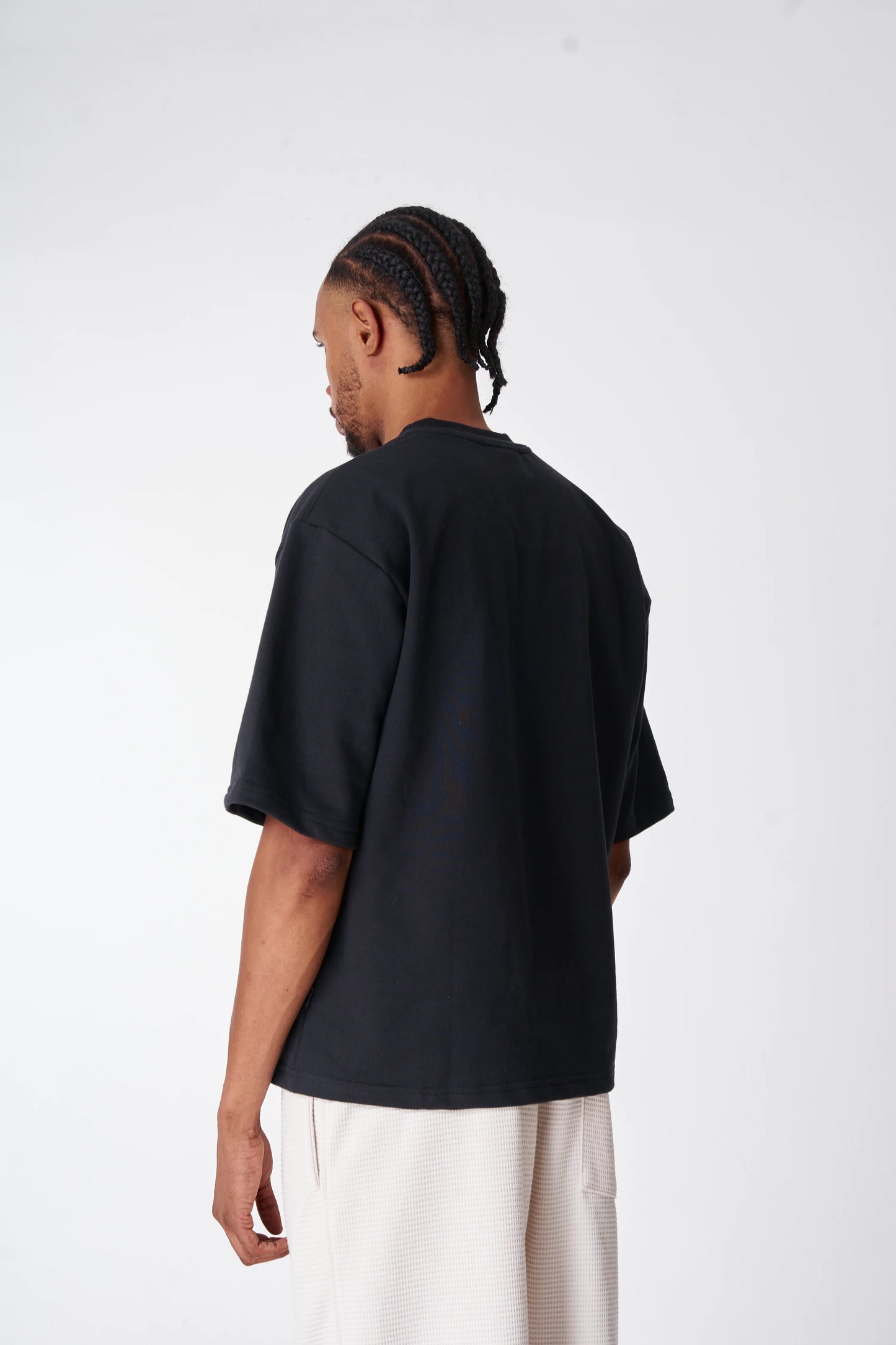 Camiseta Corte Regular 250 Gramos Negra