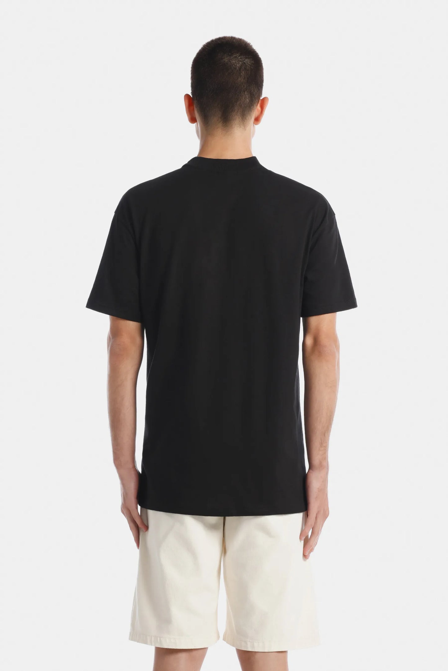 Camiseta Regular Negro Nonstandard