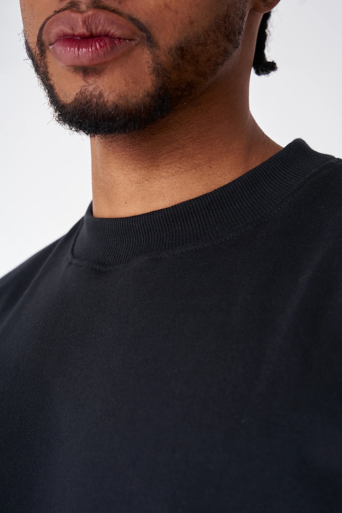 Camiseta Corte Regular 250 Gramos Negra