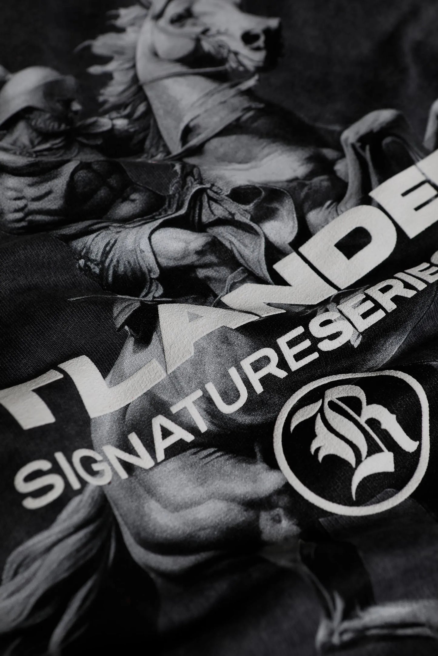 Abrigo Buzo Hoodie Oversize Negro Outlanders