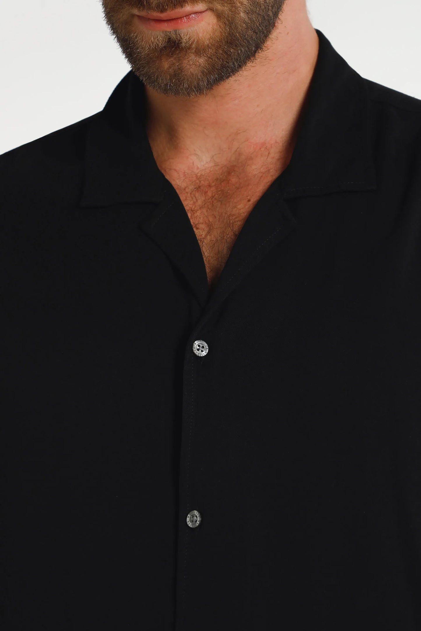 Camisa oversize negro básico