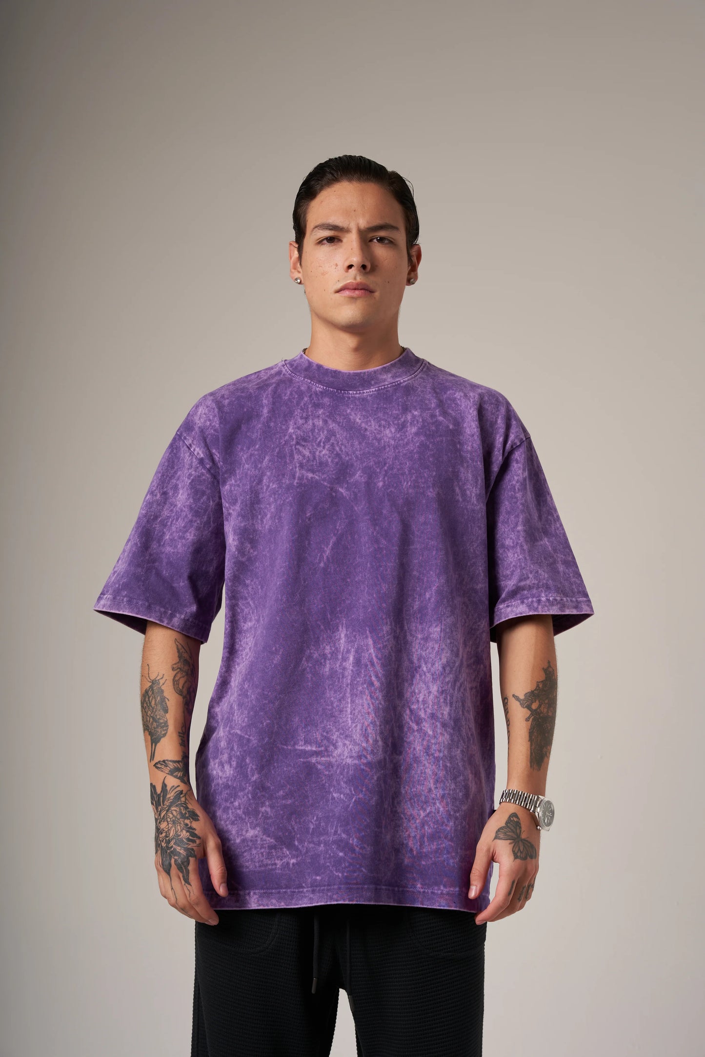 Camiseta Básica Oversize Acid Wash Morada