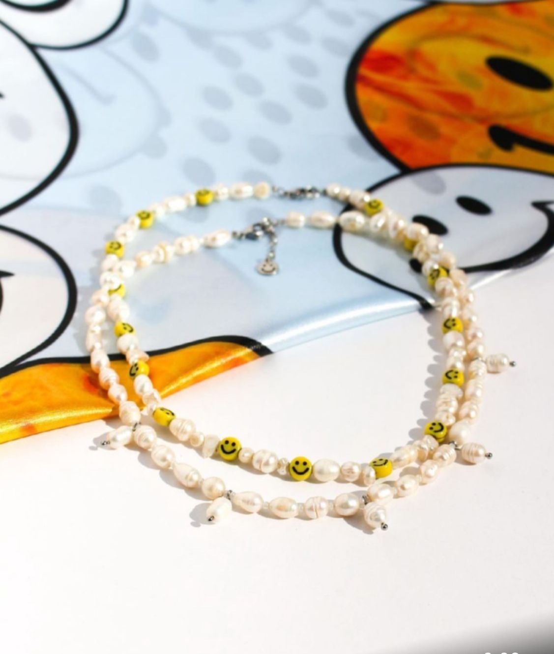 Set de collar de perlas drop con collar smiley de perlas
