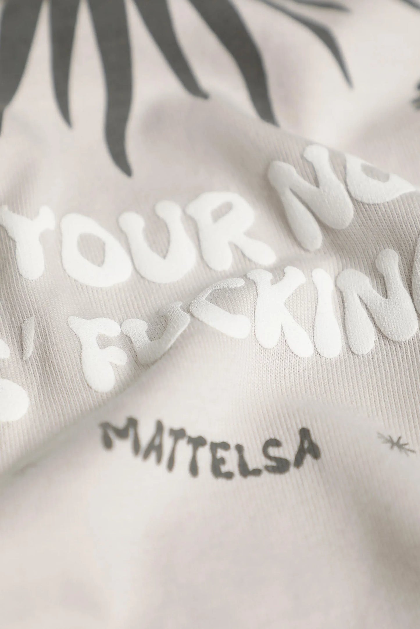 Camiseta tank gris ilustración
