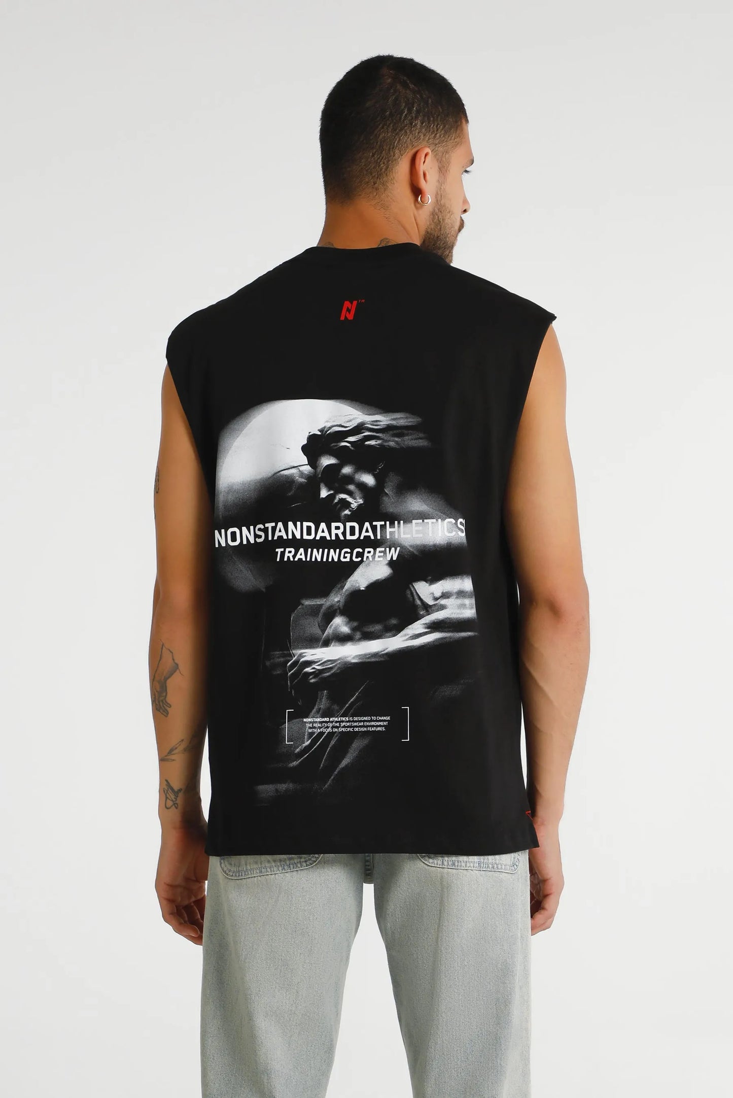 Camiseta tank negro ilustración