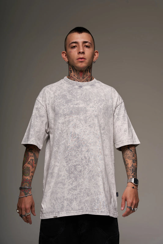 Camiseta Básica Oversize Acid Wash Gris Clara