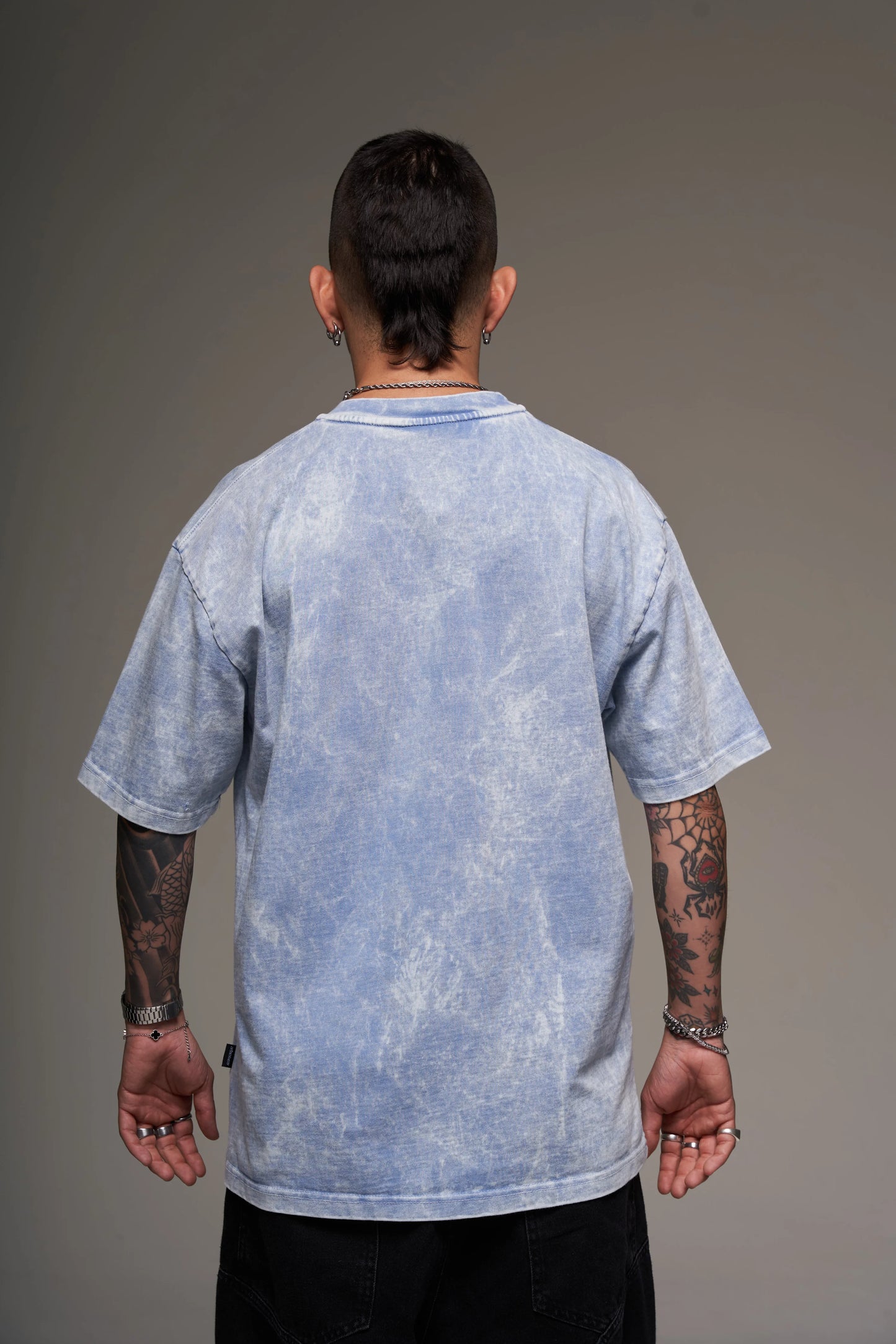 Camiseta Básica Oversize Acid Wash Celeste