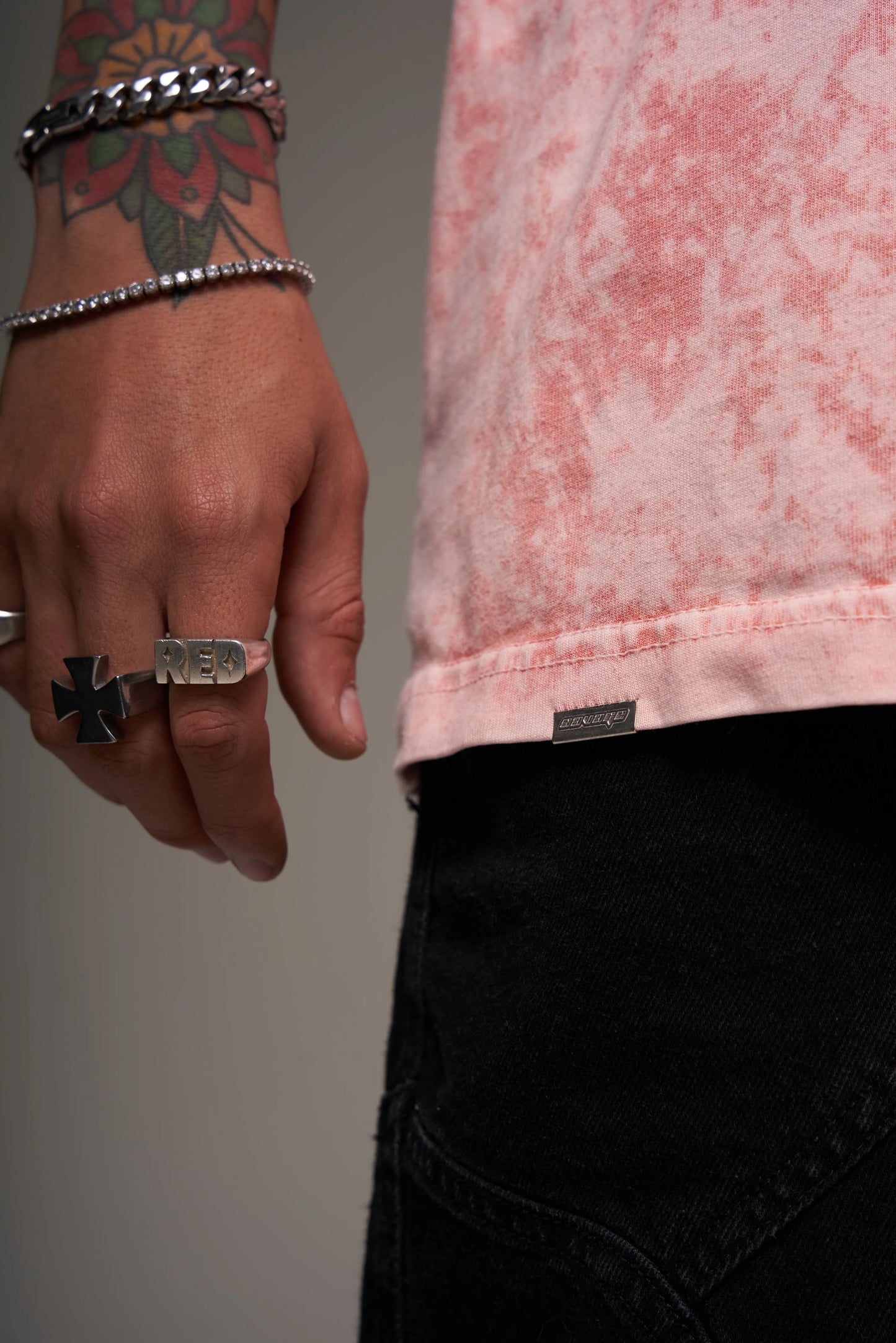 Camiseta Básica Oversize Acid Wash Rosa claro